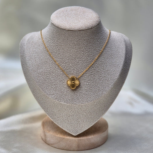 Clover Necklace ~ Gold