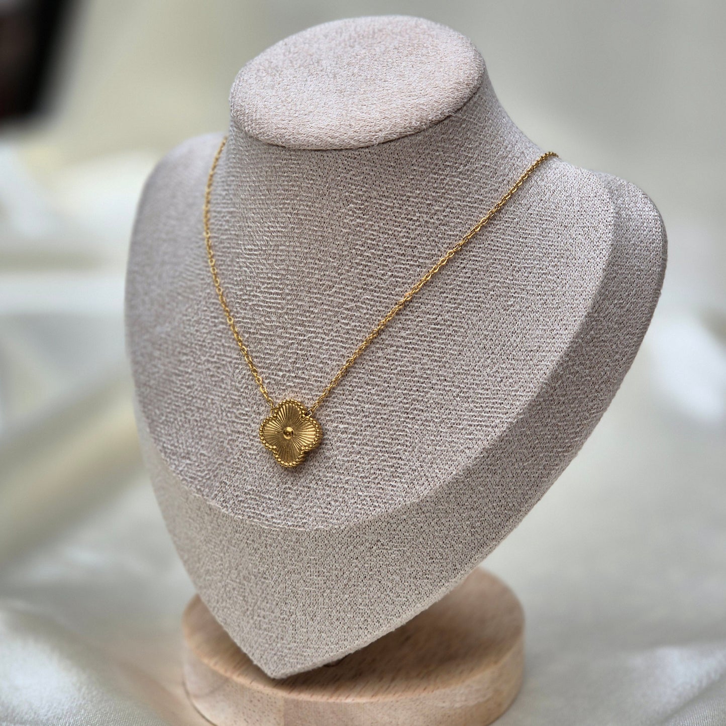 Clover Necklace ~ Gold